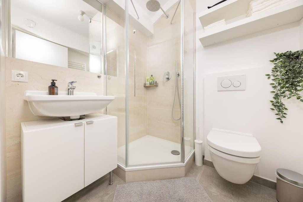 Lejlighed Terrassen-wohnung Am Goerlitzer Park In Kreuzberg